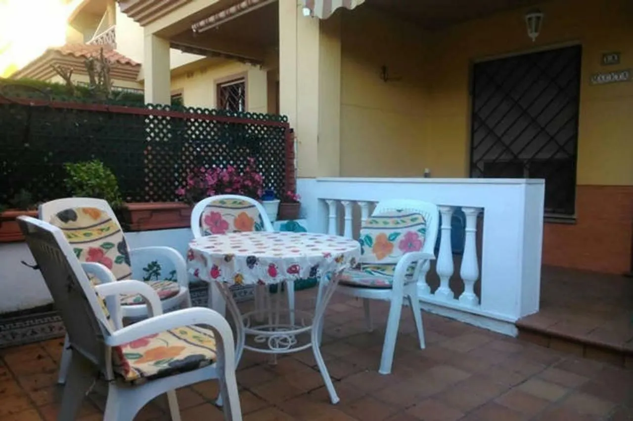 Adosado Con Patio Punta Umbria Apartment